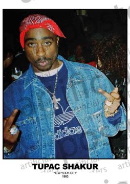 Tupac Shakur - NYC 1993